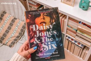 Daisy Jones and the Six Book
